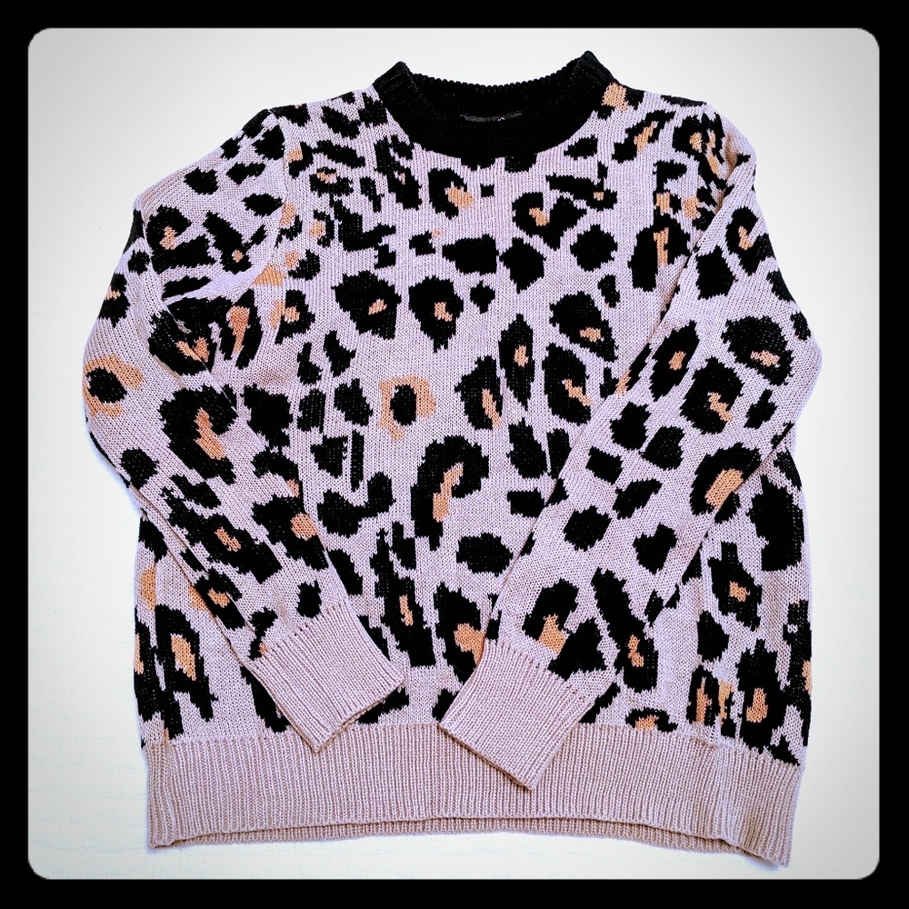 Leopard print crew neck sweater